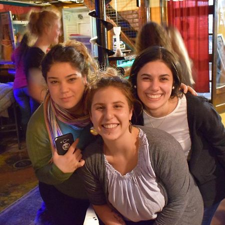 Hostel Internacional メンドーサ エクステリア 写真