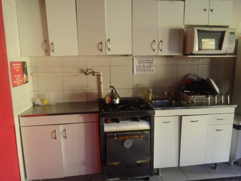 Hostel Internacional メンドーサ エクステリア 写真