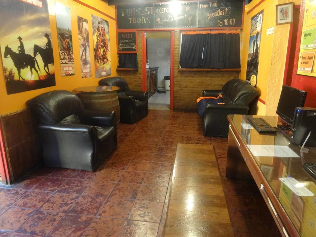 Hostel Internacional メンドーサ エクステリア 写真