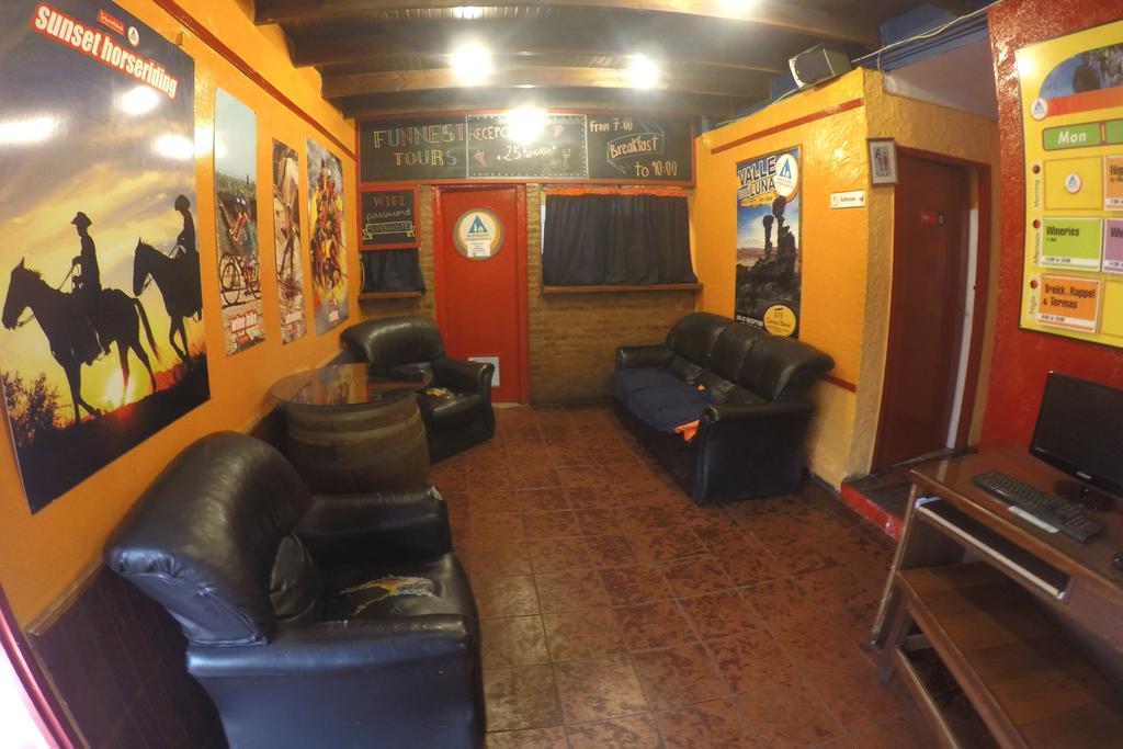 Hostel Internacional メンドーサ エクステリア 写真